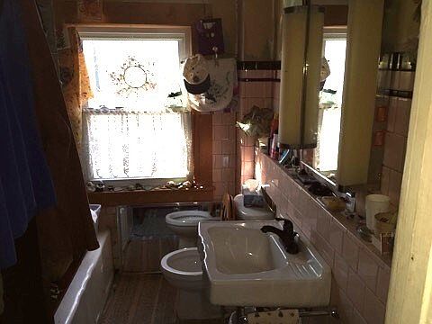 2nd image of 6728 W Byron St #1