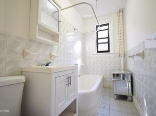 1707 Gates Ave APT 1R, Ridgewood, NY 11385