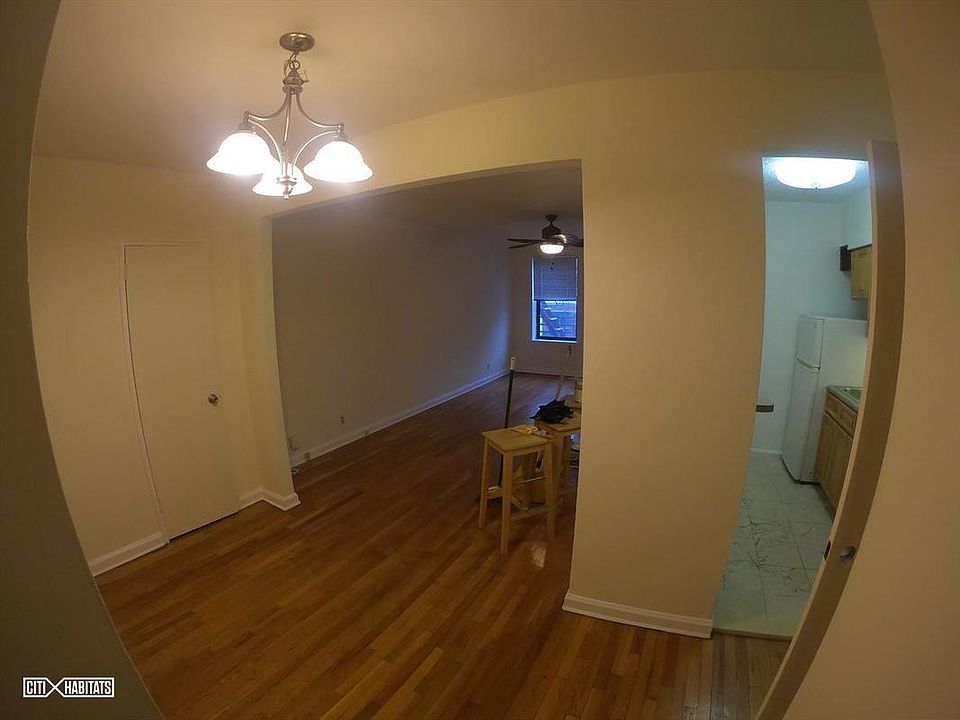 1st image of 2519 30th Dr APT 2M