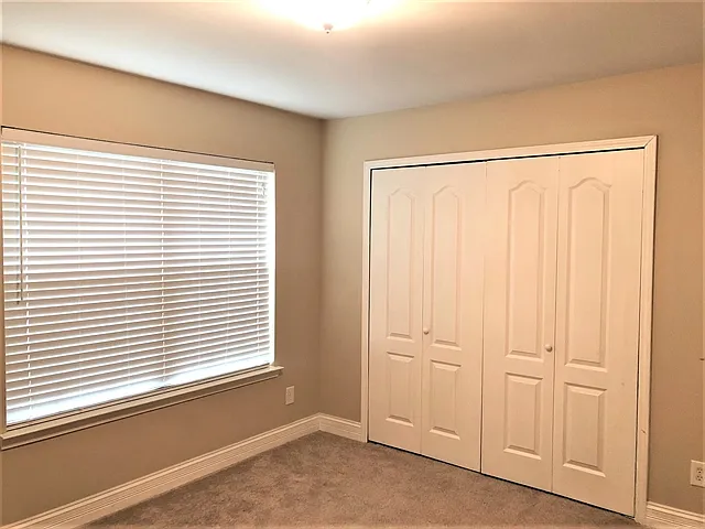 1325 Sunray Dr — Photo 10