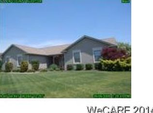 642 Gardenview Cir, Lima, OH 45801