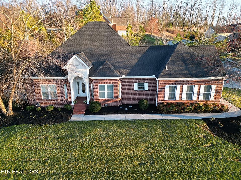 1st image of 105 Timber Cir