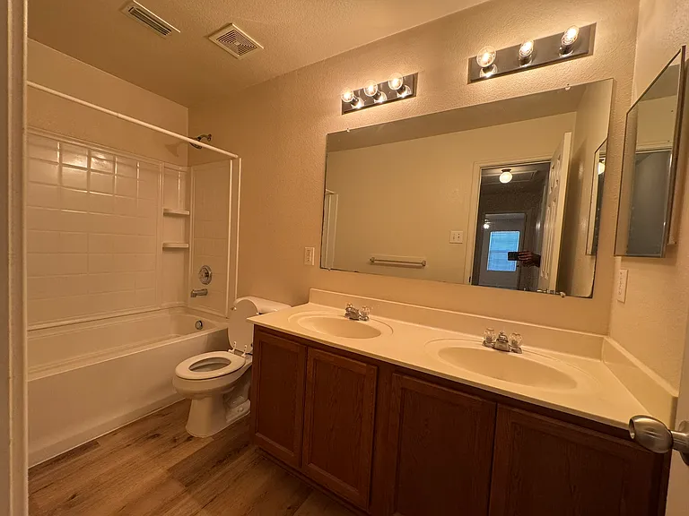 13287 Fowler Dr — Photo 42