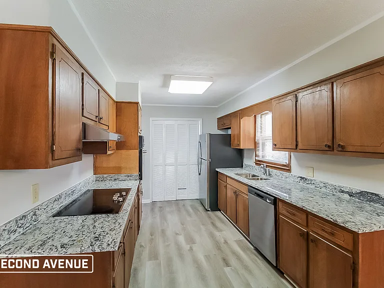 721 Bluebird Dr SE — Photo 10