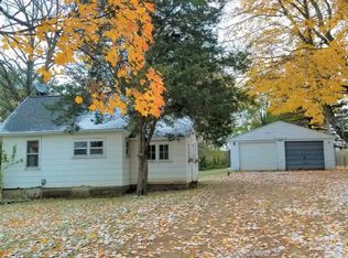 4269 30th St, Dorr, MI 49323