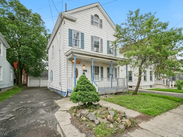 17 Lincoln Pl, North Plainfield Boro, NJ 07060