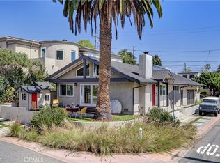 2700 Elm Ave, Manhattan Beach, CA 90266