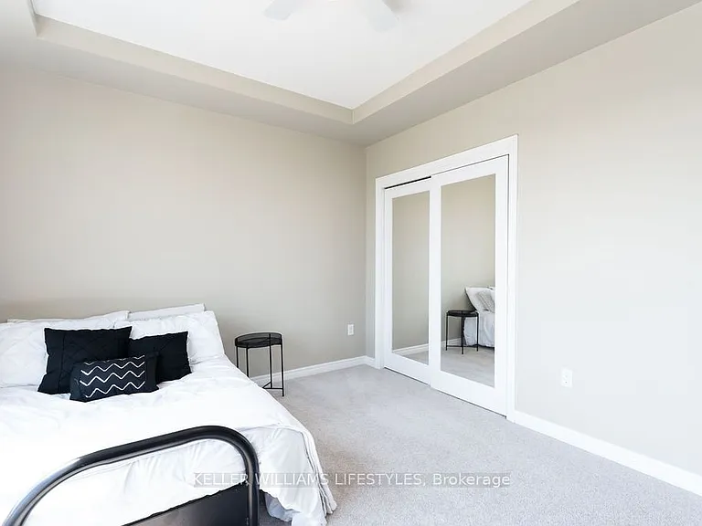 330 Ridout St N #804 — Photo 12