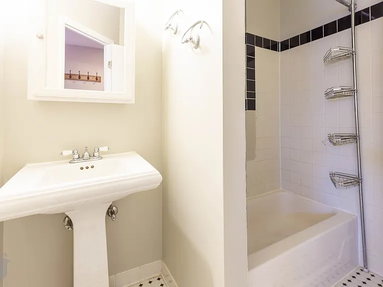 1415 Chapin St NW #306 — Photo 12