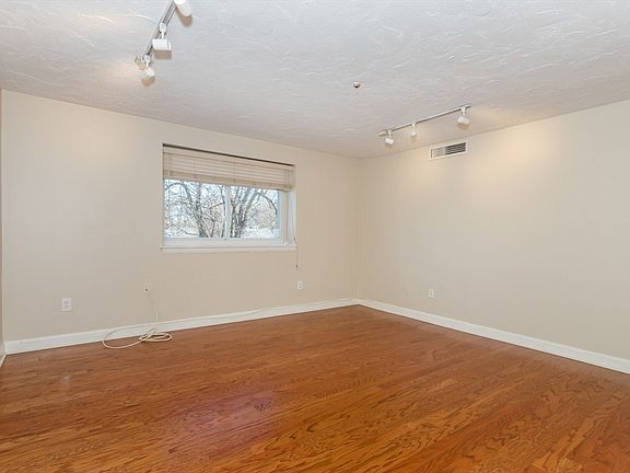 3rd image of 211 West St Unit 11B