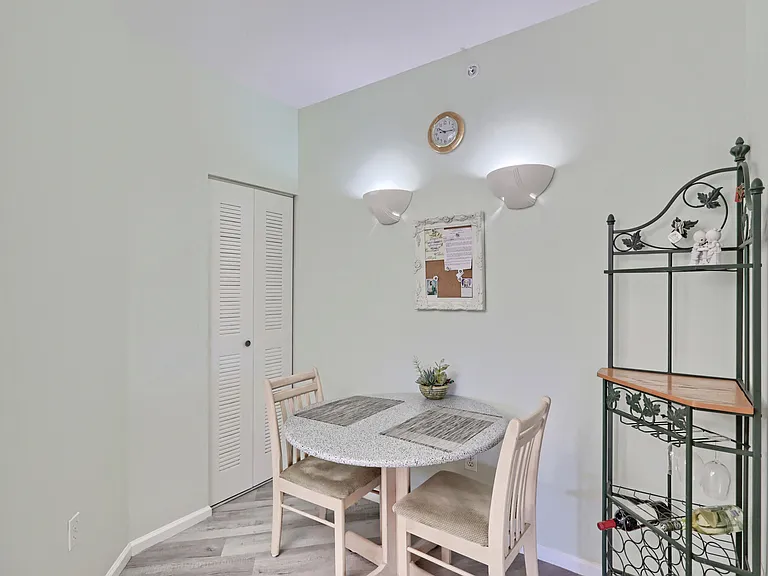 800 Uno Lago Dr #305 — Photo 12