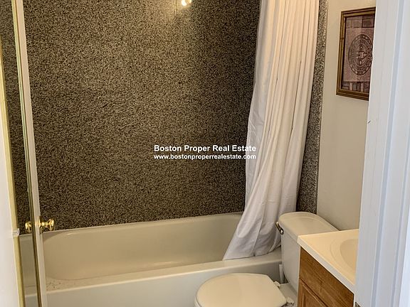 48 Hereford St. #4 Boston - Back Bay Unit Photo 5 (1)