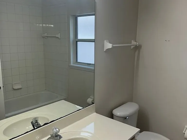 105 Oceans Edge Dr — Photo 16