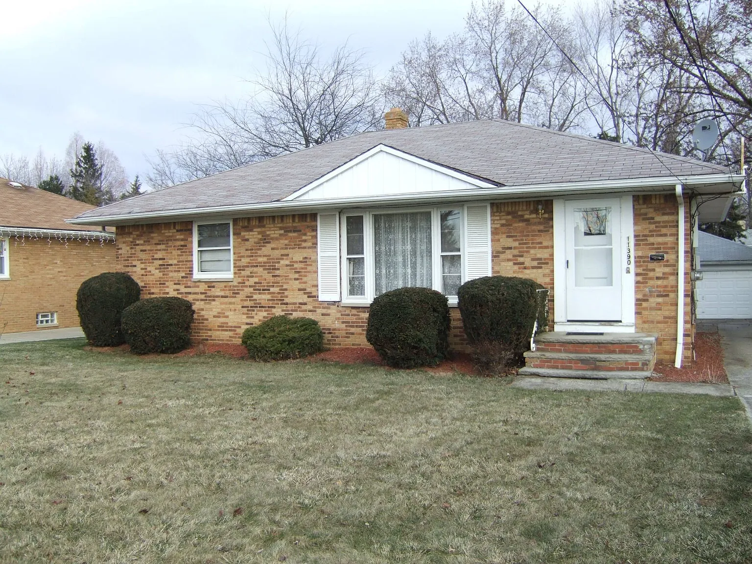 11390 Glamer Dr photo 1