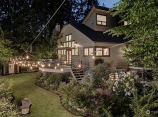 2033 N 78th St, Seattle, WA 98103