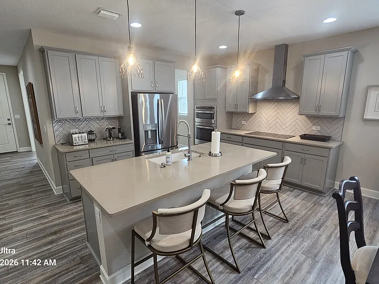 21 Los Lagos Blvd — Photo 39
