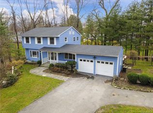 6 Aspen Ct, Ossining, NY 10562