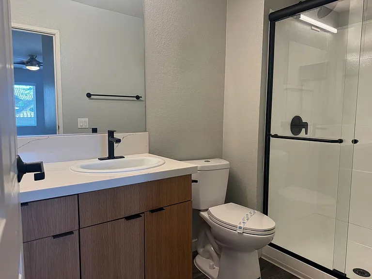 Corona Pointe Resort — Photo 166