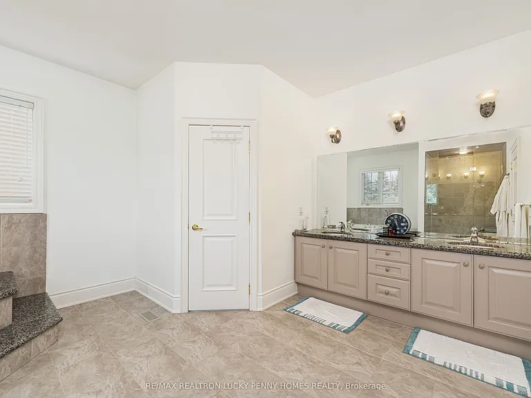 8 Heritage Woods Mnr — Photo 28