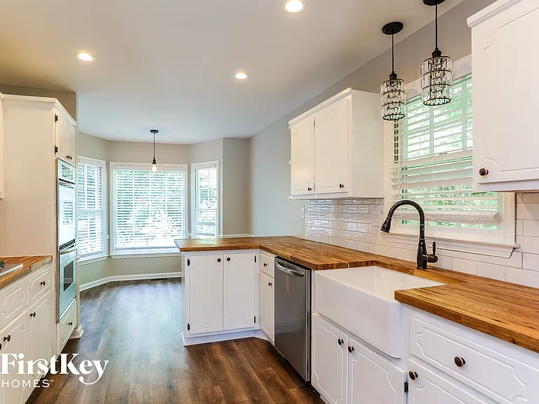 414 Indian Lake Ct — Photo 7