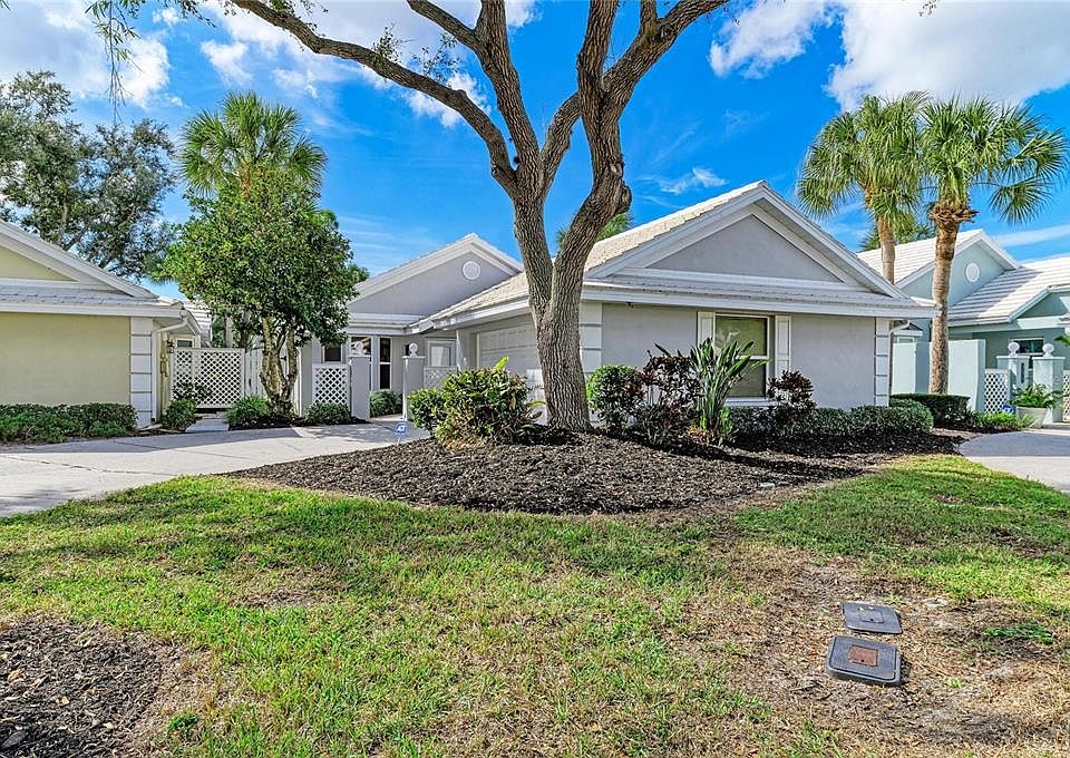 1st image of 729 BRIGHTSIDE CRESCENT DRIVE #33