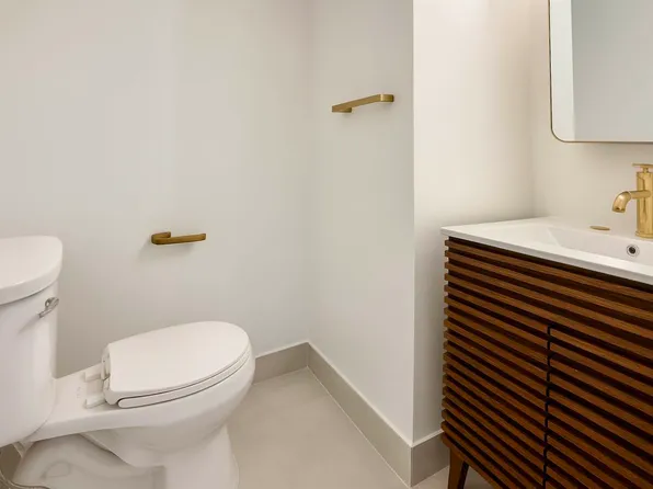 1853 Cornelia Street image 11 of 11