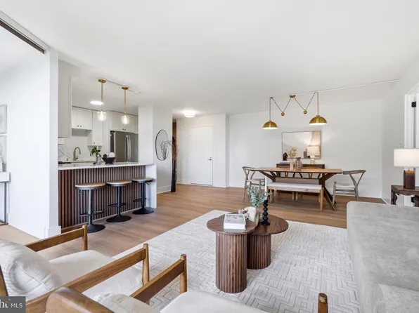 4620 N Park Ave APT 1601W, Chevy Chase, MD 20815