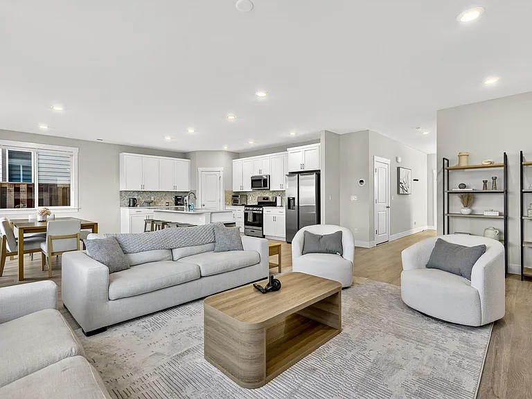 12705 SW Pyramid Ter — Photo 11