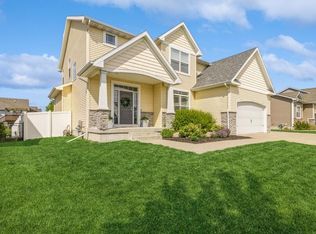 3202 NW Trestle Point Dr, Ankeny, IA 50023