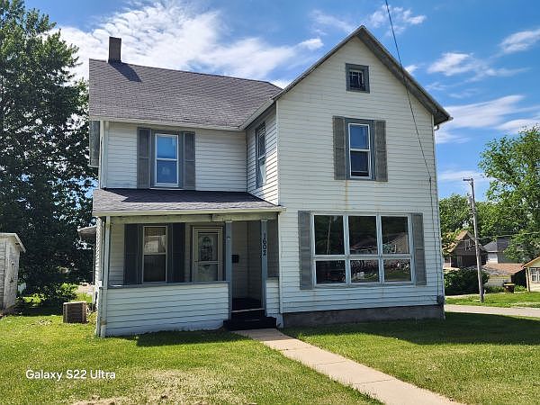 1st image of 1602 S Highland Ave