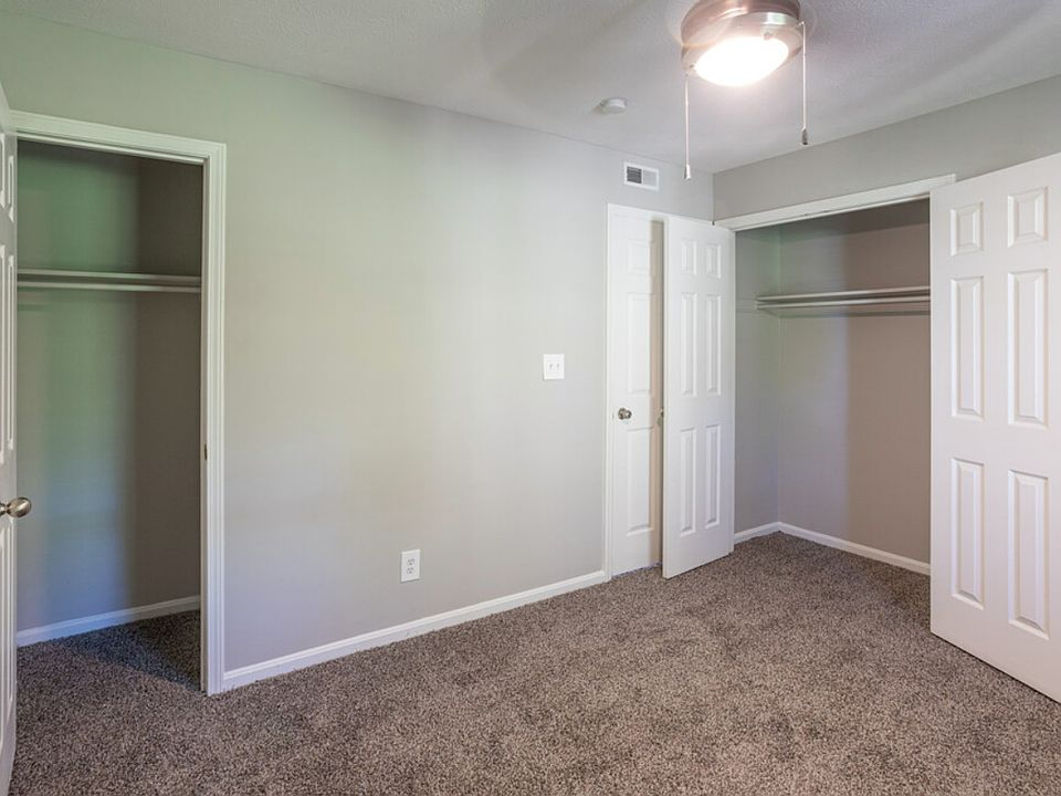 1st image of 341 Starlet Ct #38