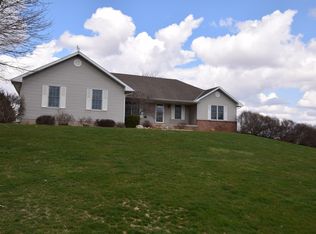 2354 2200th Ave, Atlanta, IL 61723