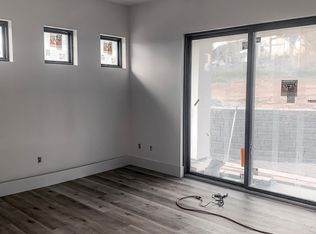 8064 Horseshoe Bar Rd, Loomis, CA 95650