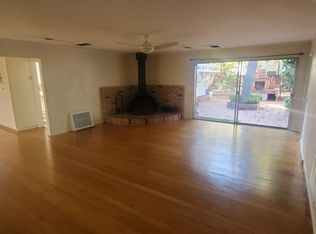 650 Circle Dr #4, Palo Alto, CA 94303