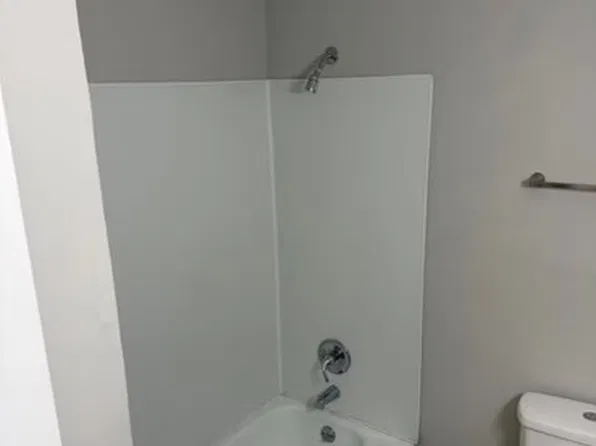 250 Herndon St APT 3, Berea, KY 40403