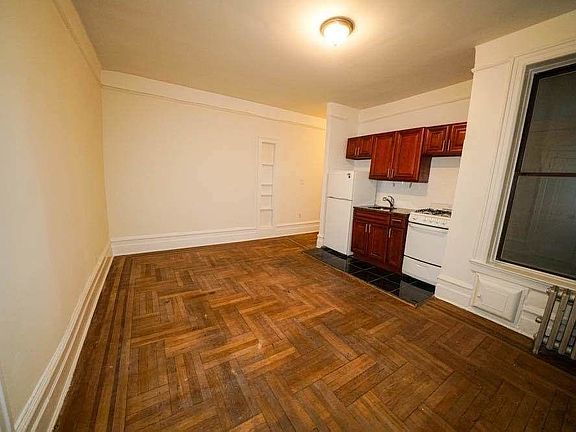 2nd image of 23-03 28th St #Cc6