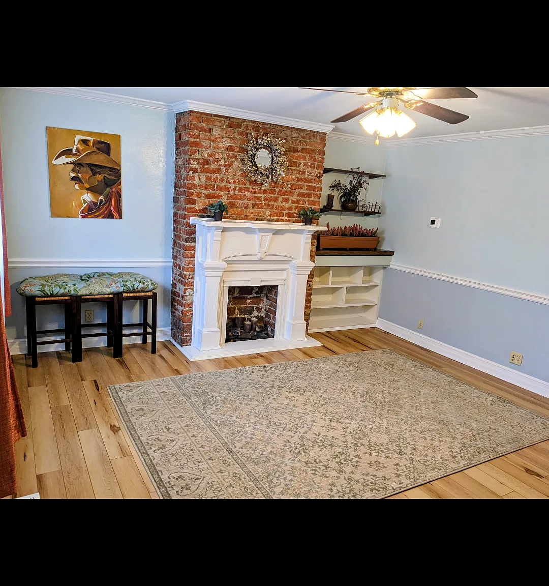 3 bed, 1124 sqft, $1,800 — Photo 1