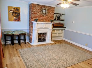 2109 Salisbury St, Pittsburgh, PA 15210