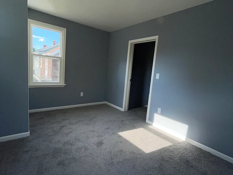 4327 Kingsbury Ave — Photo 15