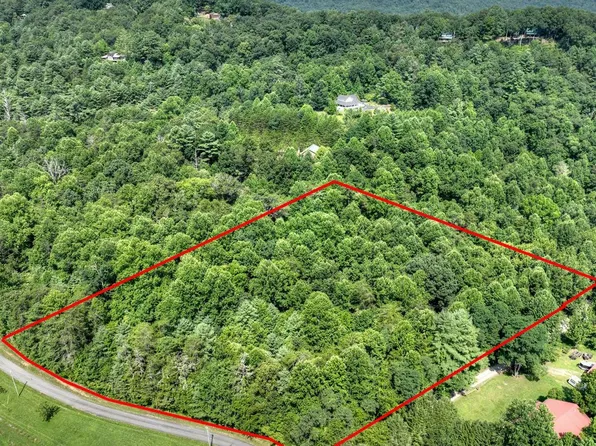 Spiva Cv, Carnesville, GA 30521