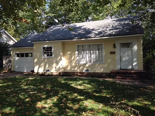 817 S Blakeley St Photo 1