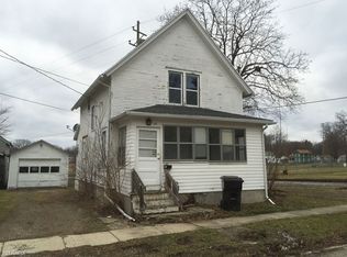 611 Bidwell St, Albion, MI