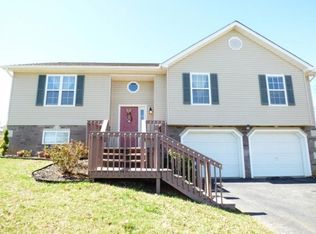 108 Persimmon Ln, Jonesborough, TN 37659