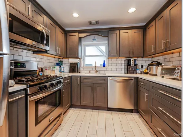 537 E Broadway #2, Long Beach, NY 11561