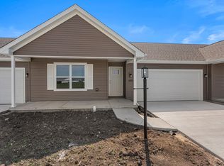 608 Patterson Dr #2, Fisher, IL 61843