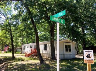 211 Bay Dr, Mabank, TX 75156