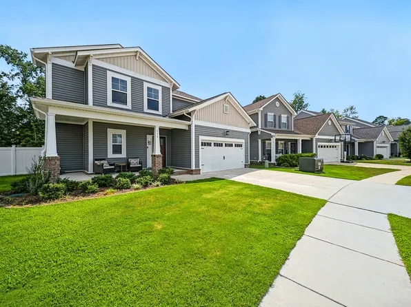 113 Blessing Cir, Suffolk, VA 23434