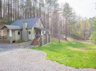 302 Parkway Dr, Jefferson, NC 28640