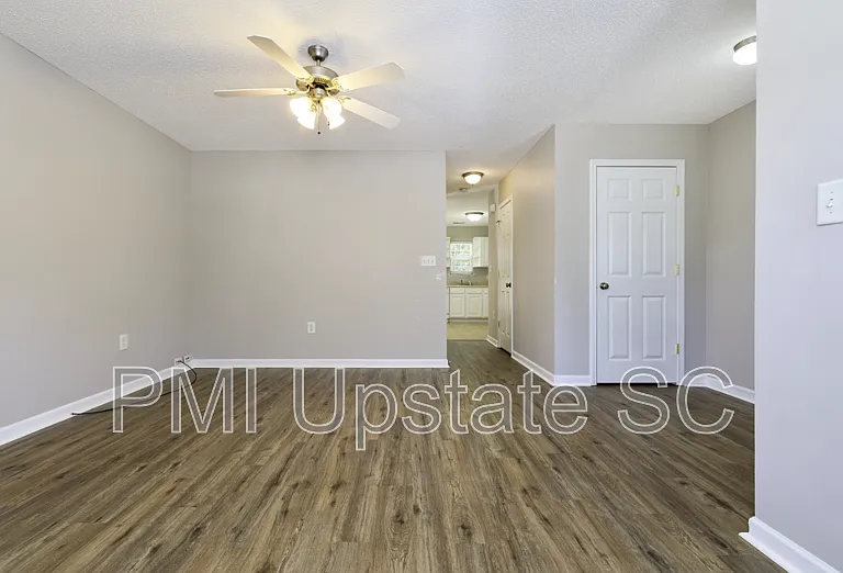515 S Brown Beaver Ct — Photo 14
