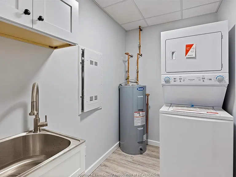 1500 Ouellette Ave #401 — Photo 22